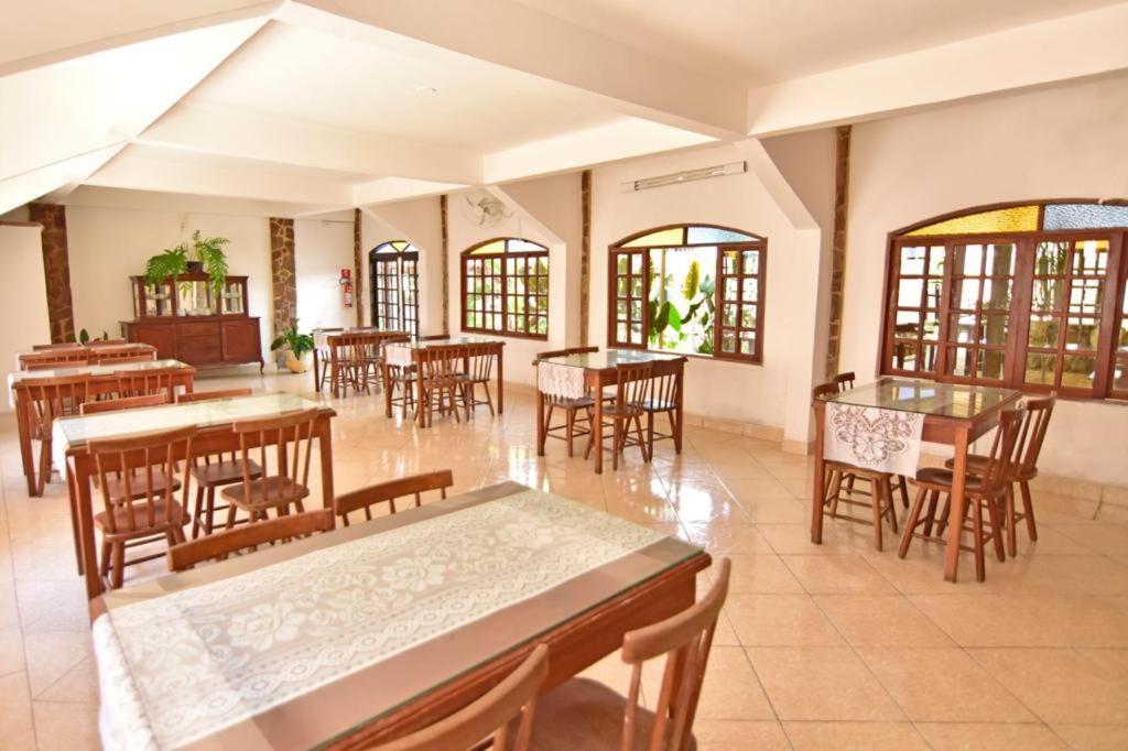 Hotel Velejador,Ha 5 Minutos Do Centro Historico Araquari Eksteriør billede
