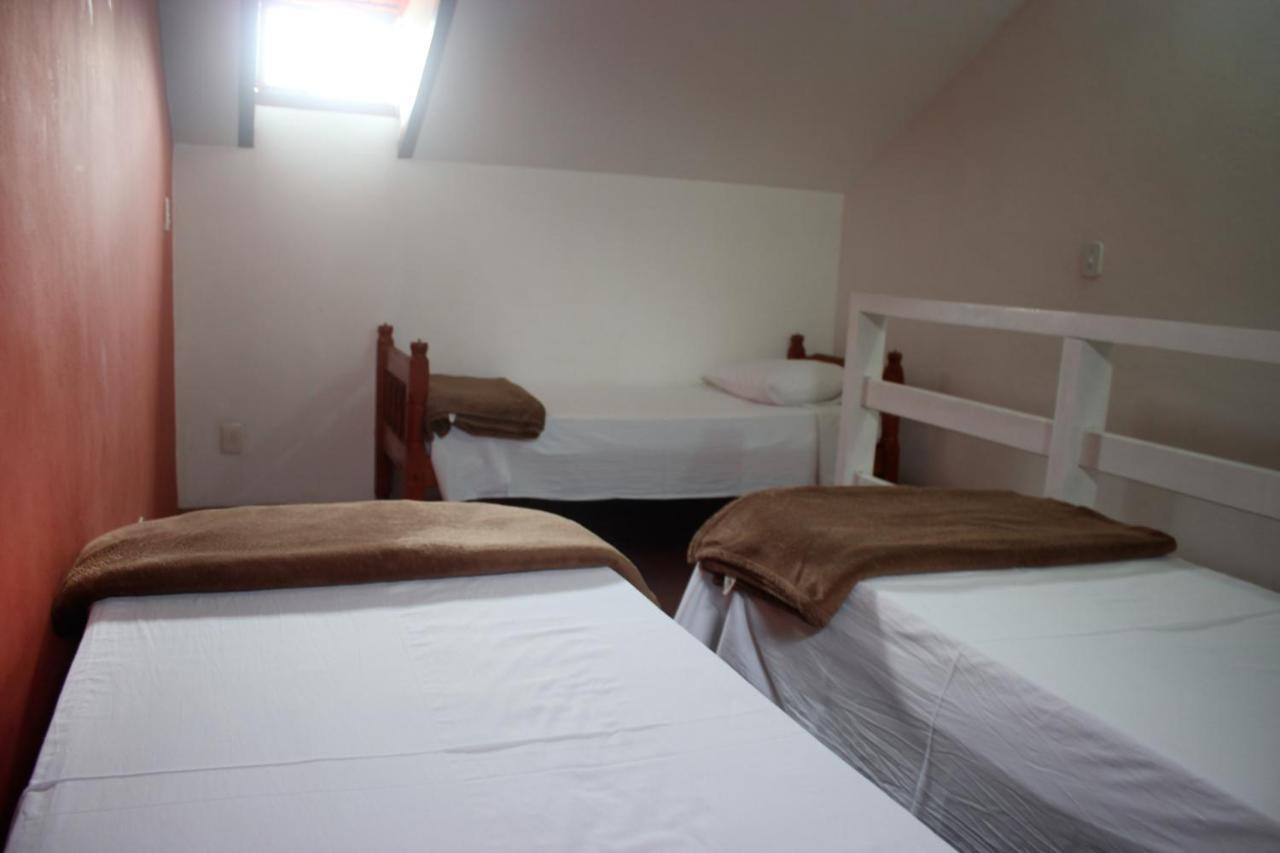 Hotel Velejador,Ha 5 Minutos Do Centro Historico Araquari Eksteriør billede